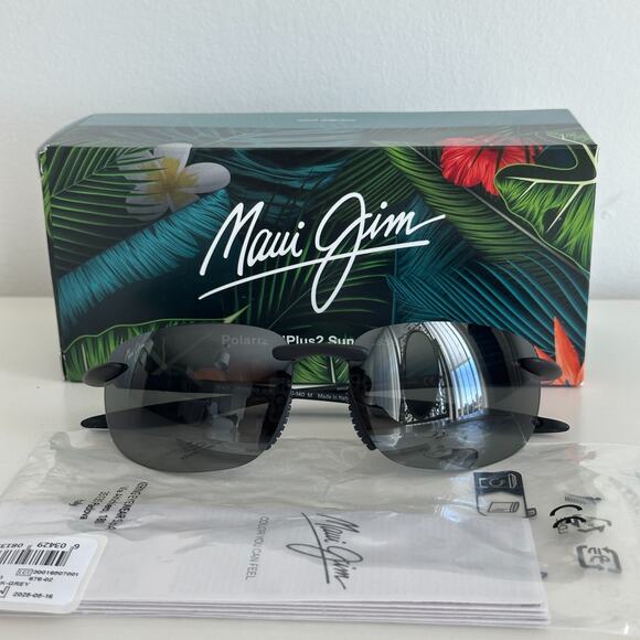 Maui Jim Ho'okipa Ultra Sunglasses Black Polarized MJ0676S-001 Made In Italy - Picture 1 of 12